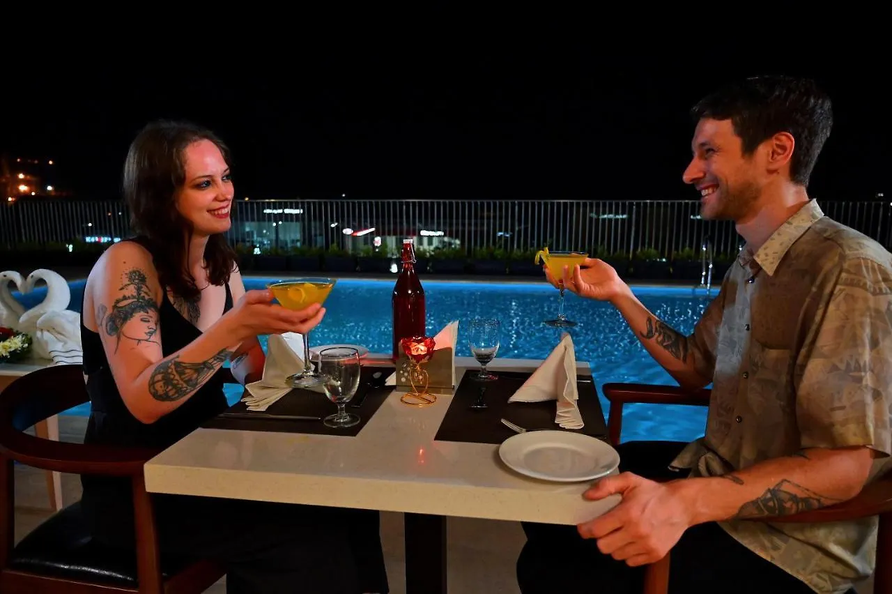 Tribute Royale Hotel Kochi
